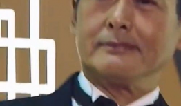 周润发短视频,魅力四射，演绎经典瞬间